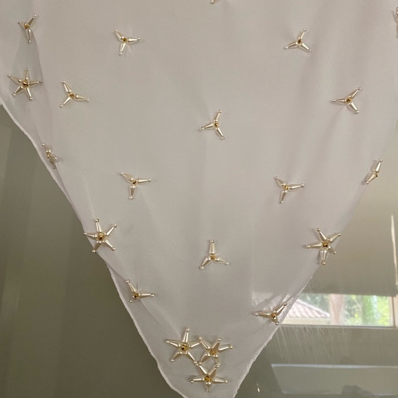 NEW Bridal shawl Handmade fancy floral beaded Chapel Veil white color Scarf - Picture 2 of 5